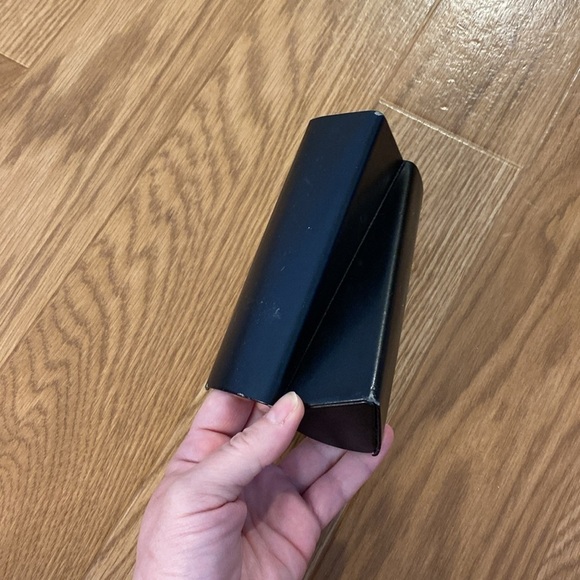 Fendi Twist Black Triangle Small Eyeglass  Hard Protective Carry Case - Picture 9 of 10